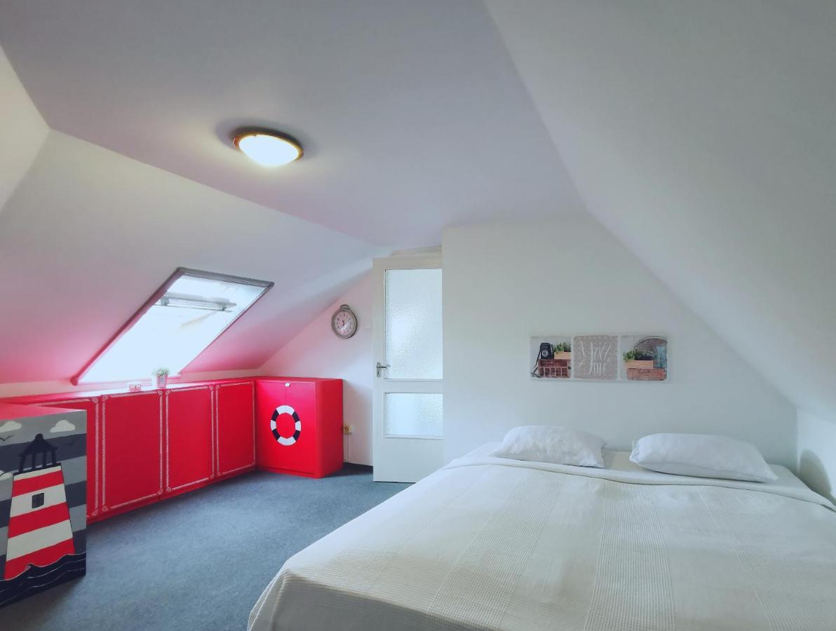 Family Garden Apartmanhaz Siófok Zewnętrze zdjęcie