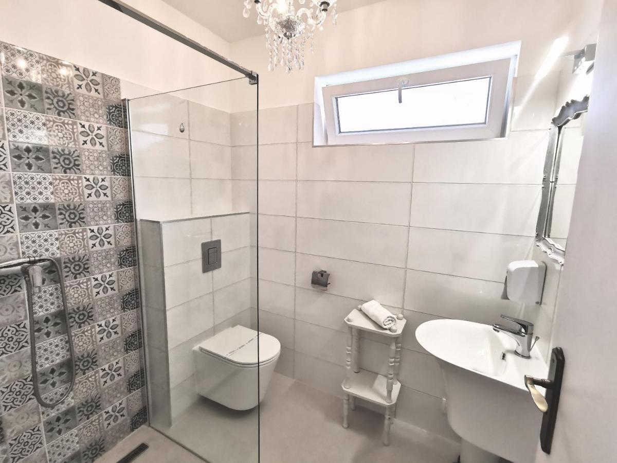 Family Garden Apartmanhaz Siófok Zewnętrze zdjęcie