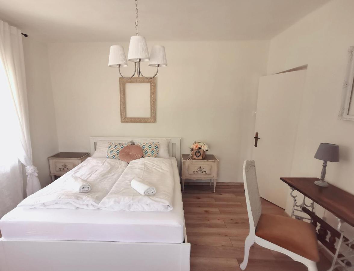 Family Garden Apartmanhaz Siófok Zewnętrze zdjęcie