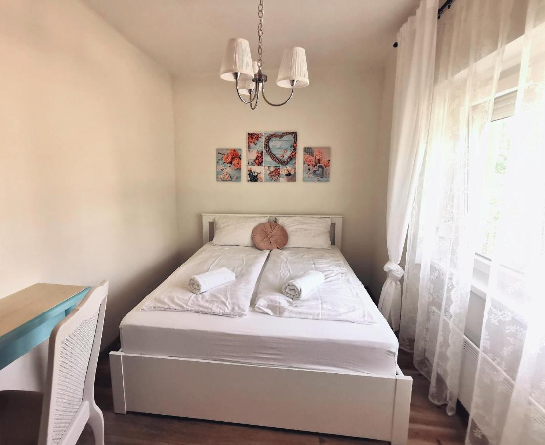 Family Garden Apartmanhaz Siófok Zewnętrze zdjęcie